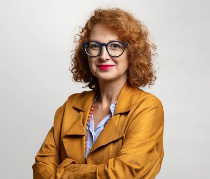 თეთრი ხალათის მიღმა