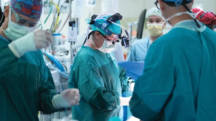 A 6-year-old patient makes history: growing heart valve implanted in a child in the US
